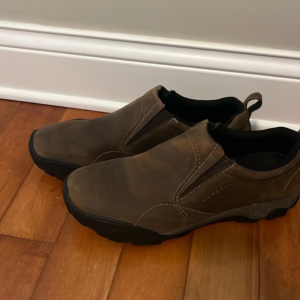 Merrell 11.5 men’s shoes like new